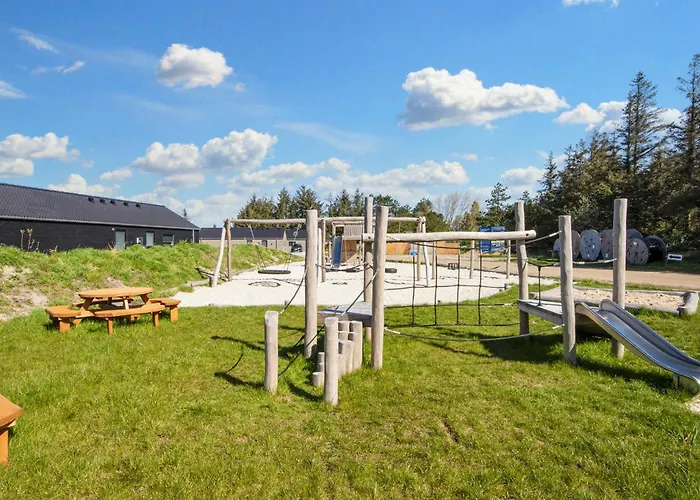 Lovely In Haderslev With Sauna هادرسليف